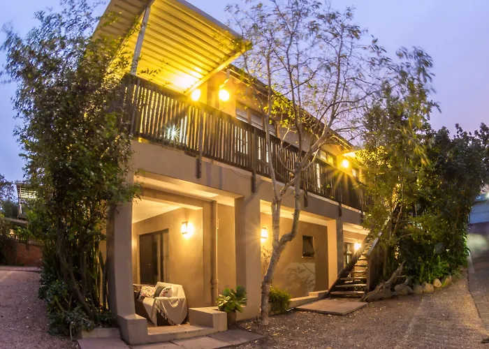 Mackaya Bella Guest House